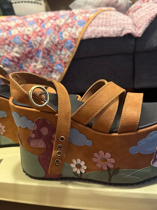 Current Mood Brown Platform Sandals with Floral & Mushroom Appliques